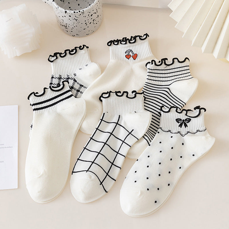5\u002F 10 Pairs of Fringed with wooden ears Patterned Cozy Socks - Soft Blend, Novelty Knit Fabric, Mid Tube Design, Casual Wear for Women and Girls, Perfect Gift Idea