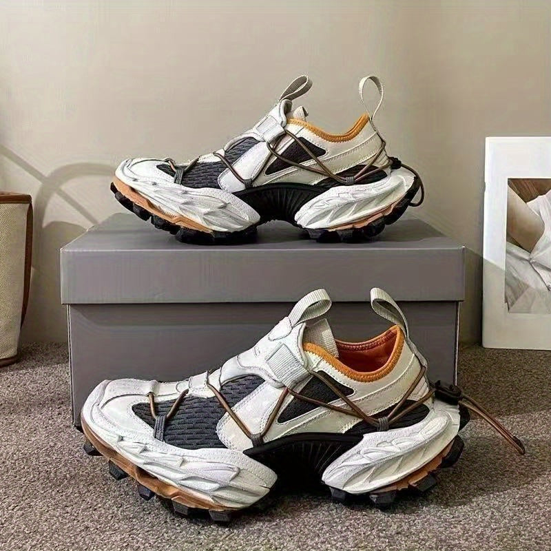 Design Sense New Trend Men'S Shoes Fashion Casual Everything Super Soft Thick Sole Paris Breathable Daddy Sneakers