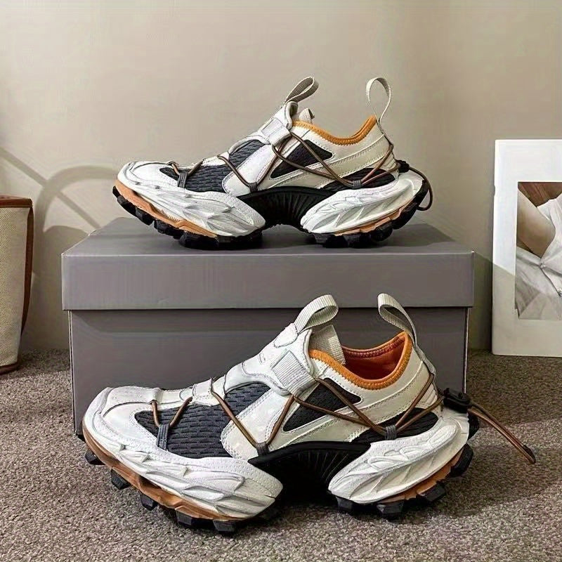 Design Sense New Trend Men'S Shoes Fashion Casual Everything Super Soft Thick Sole Paris Breathable Daddy Sneakers